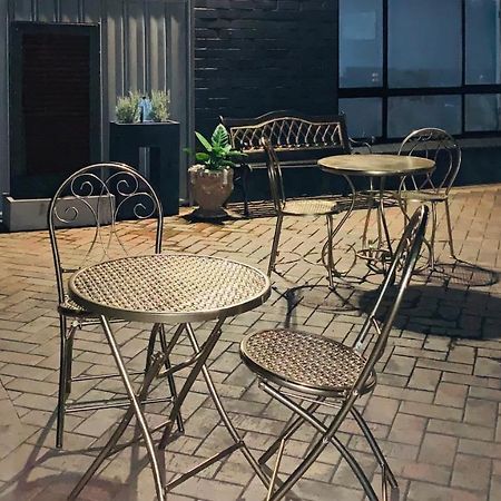 فندق Rochester Tavern المظهر الخارجي الصورة