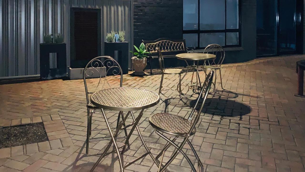 فندق Rochester Tavern المظهر الخارجي الصورة