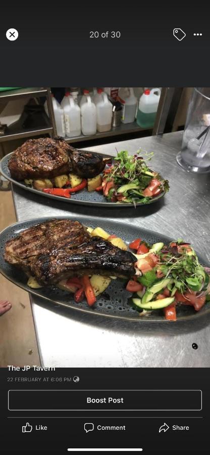 فندق Rochester Tavern المظهر الخارجي الصورة
